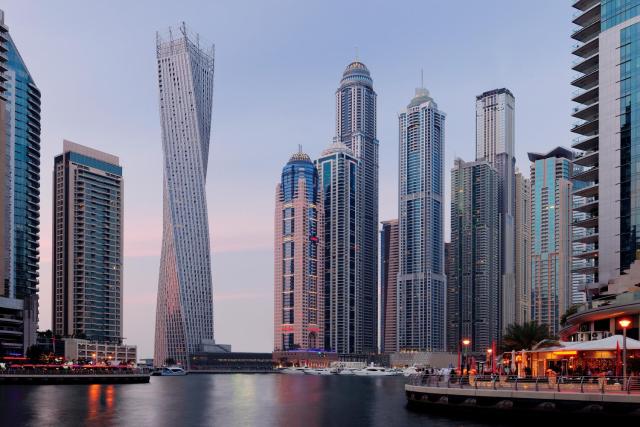 Dubai Marriott Harbour Hotel And Suites