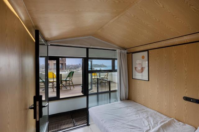 The O Pod Capsule Hotel