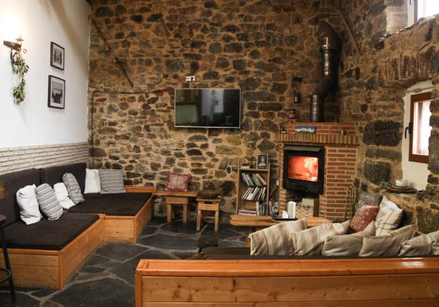 Albergue El Rebezo