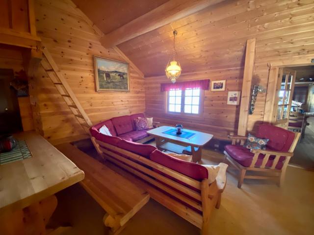Hakkesetstølen Fjellstugu