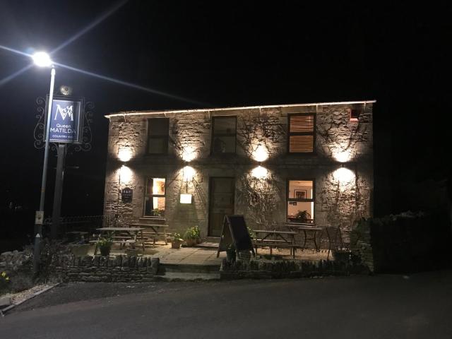 The Queen Matilda Country Rooms