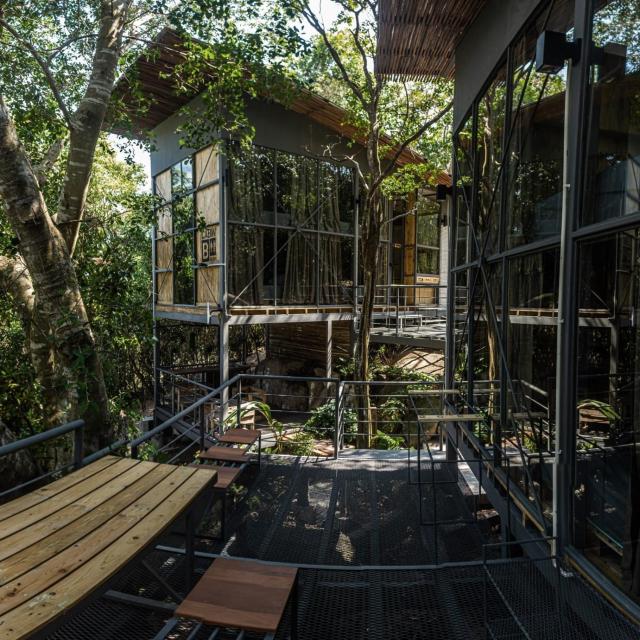 Warehouse Hostel Koh Tao