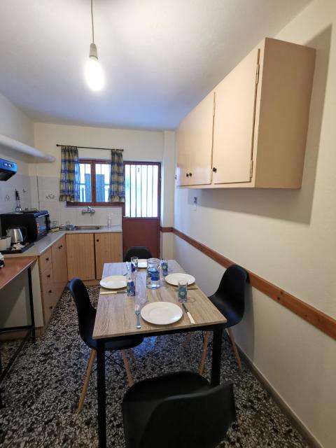 Family apartment with 2 bedrooms to the city center