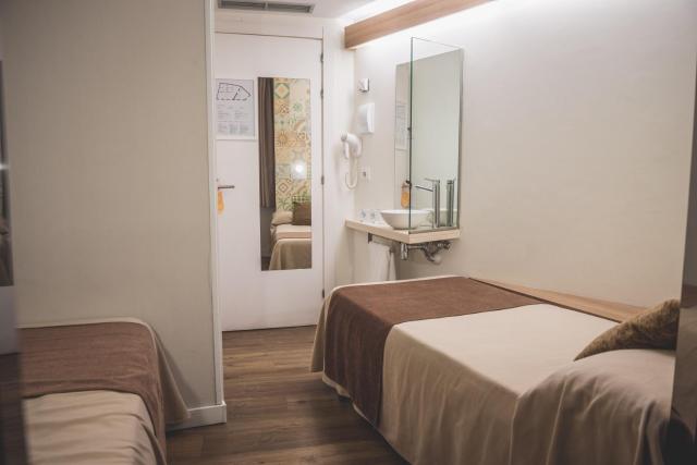 Hostal Marenostrum