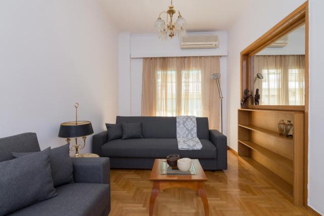 Nice 2bedroom apartment in Pagkrati