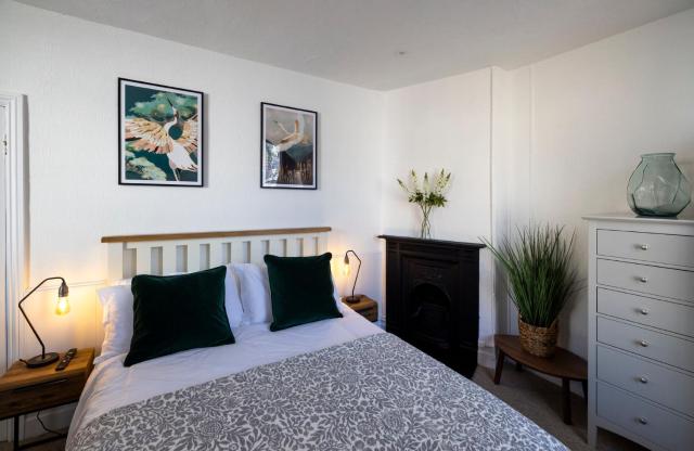 Cosy Cottage for Couples, Parking, 3 Min 2 Beach