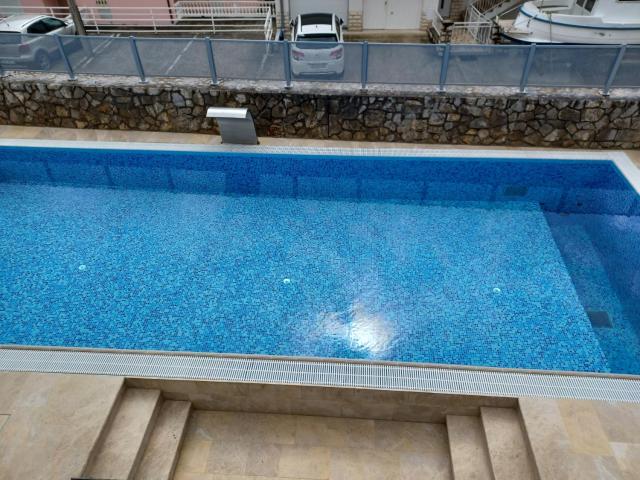 Hotel Abalone