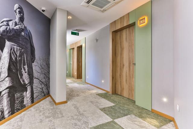 Carine Hotel Centar