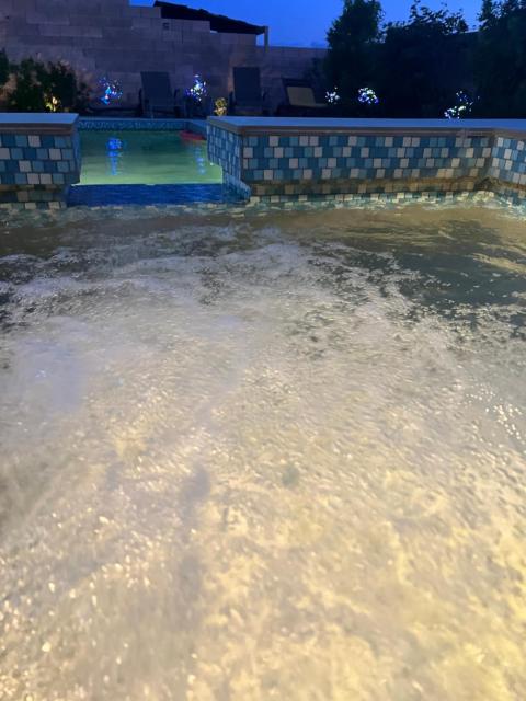 Miracle mineral water pool and spa