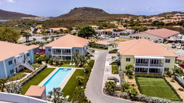 Casa Blue Breeze