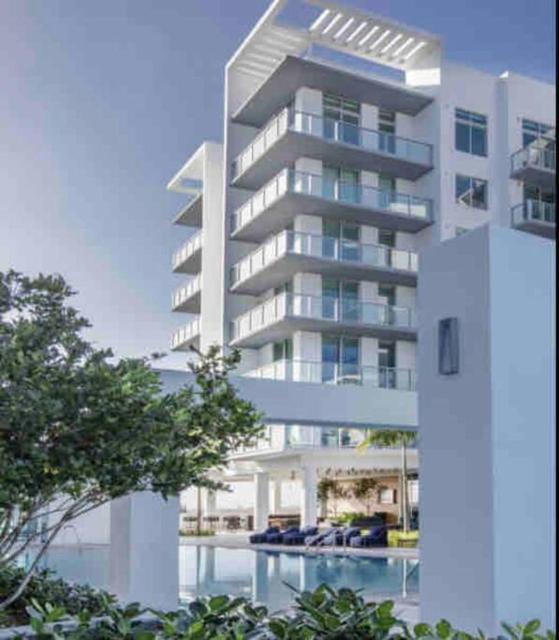 BRAND NEW TOP FLOOR IN THE HEART OF MIAMI