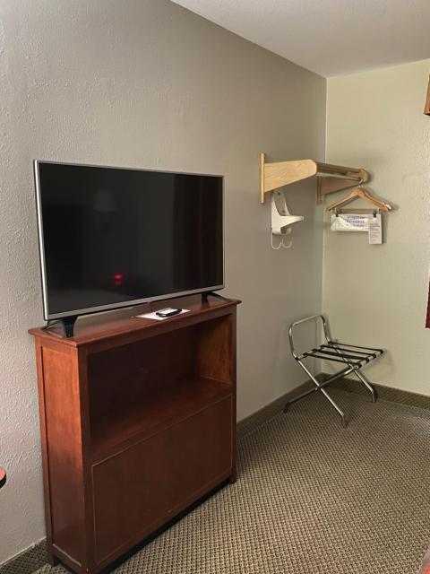 Ramada by Wyndham Sioux Falls