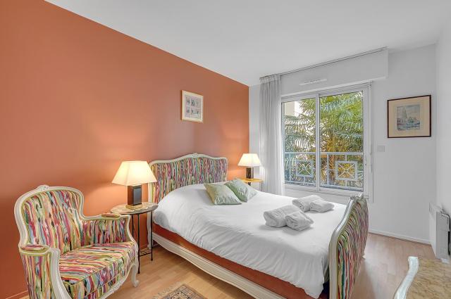 LES JARDINS DE L'OLYMPE - Appartement lumineux de 137m2