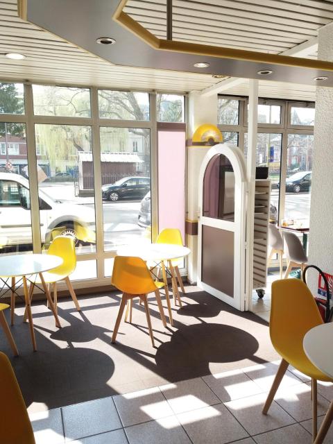 EGG HOTEL - HOTEL LES GENS DE MER Dieppe