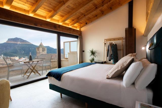 Hotel Boutique Poeta Jorge Manrique