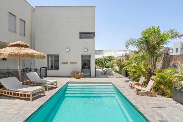 Aria boutique villa