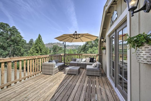 Family Home Near Kings & Sequoia National Parks!