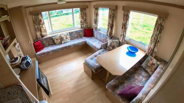 DEVIL'S BIT accommodation
