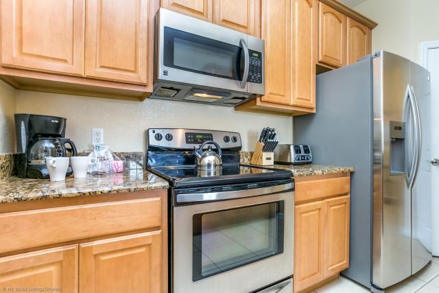 4814 Cayview Avenue #401