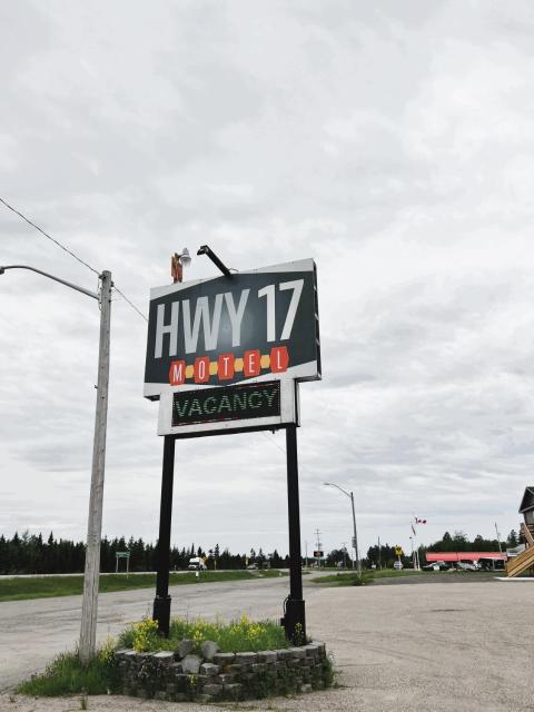 HWY 17 Hotel