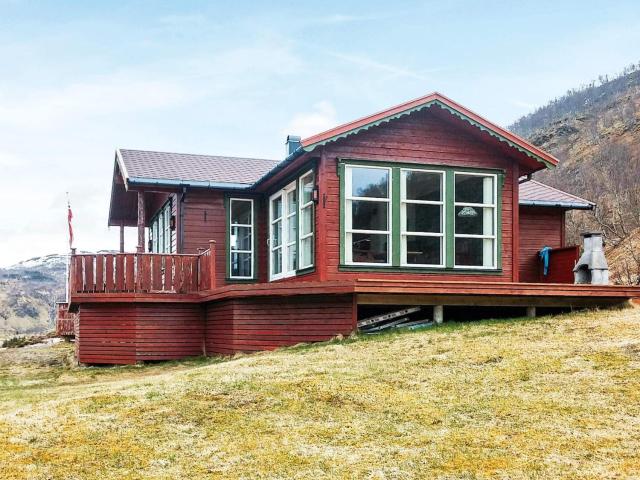 6 person holiday home in Tengelfjord