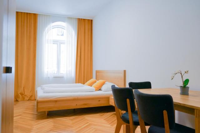 Nadland Apartments B7
