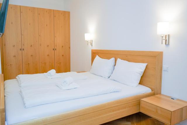 Nadland Apartments B7