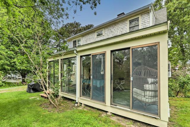 Walk to Main Street: Cottage w/ Sunroom in Hyannis