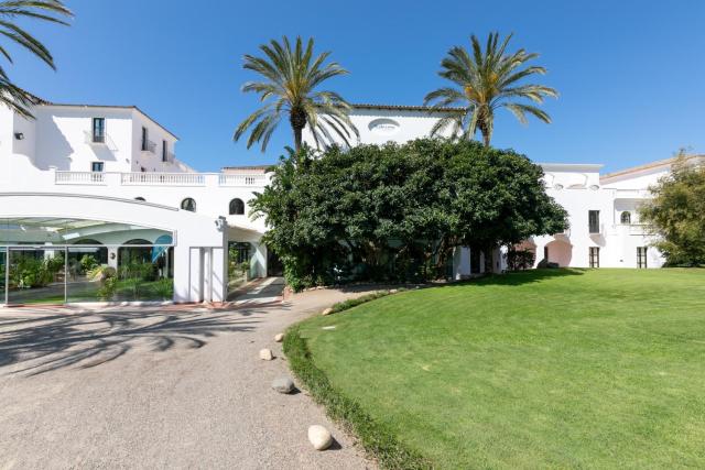 Phi Hotel Sighientu