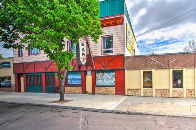 Charming Choteau Apartment: Central Location!