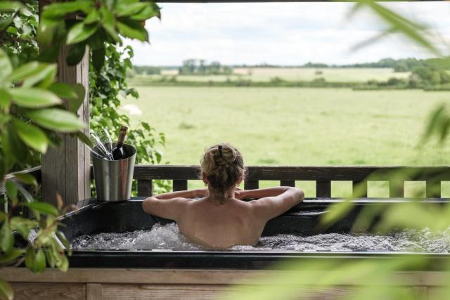 Le Domaine des Prés Verts Suites & Chambres avec Jacuzzi Privatif