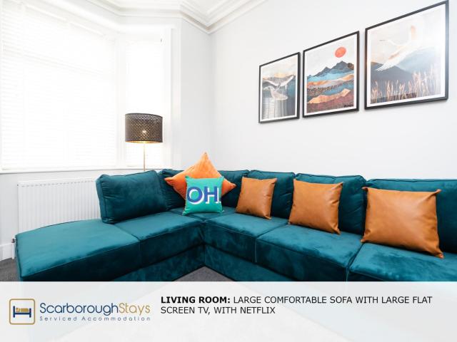 Scarborough Stays - Trafalgar Lodge - 4 bedroomed house - Free Parking