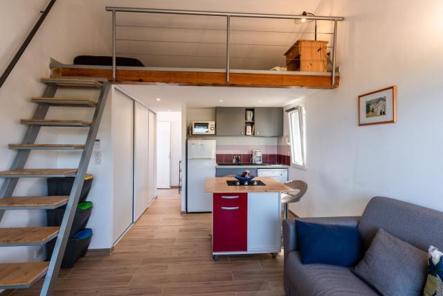 Ambroggio - Grand studio avec mezzanine - Vue Mer