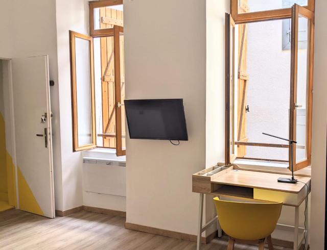 Modern loft down town
