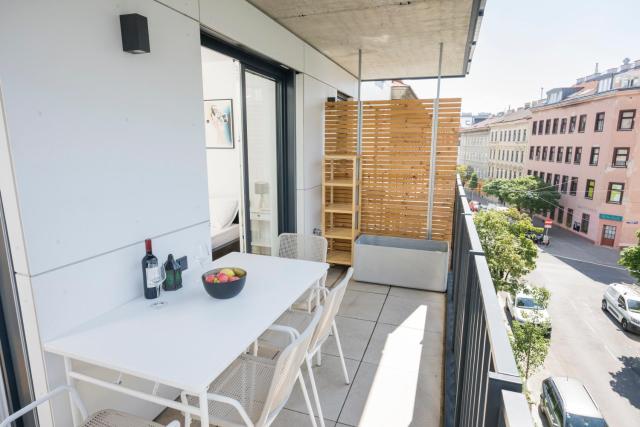 Ottakring Balcony Suite