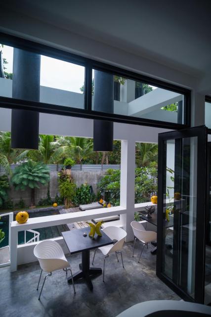 Arthur & Paul (Men Only Hotel)