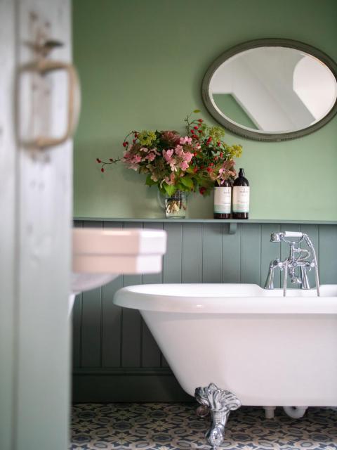 Sawcliffe Manor Country House with Spa, Free Parking, Catering, Self Checkin, Farmstay