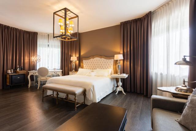 Like Home Boutique Hotel 3 min, Orio Airport