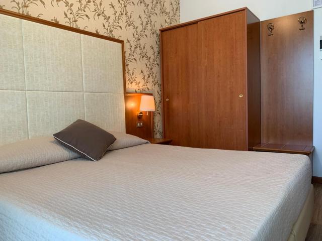 Hotel Apollo