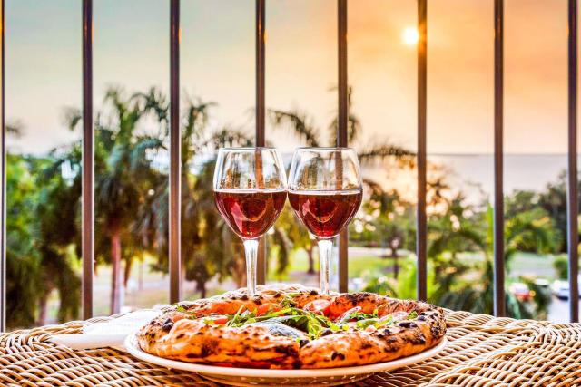 Harbourfront Darwin Escape with Sea Views and Pool