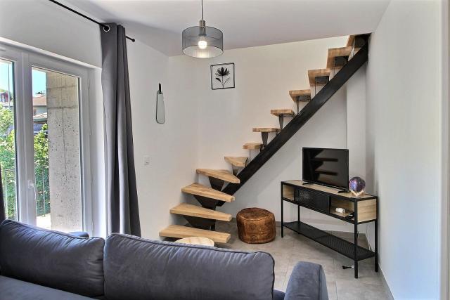 Apt type 3 en Duplex sur EVIAN les Bains vue lac