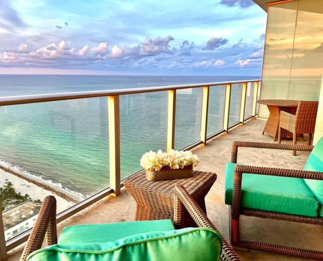 Ocean View Beachfront 2Bed/2B M-Penthouse @HYDE