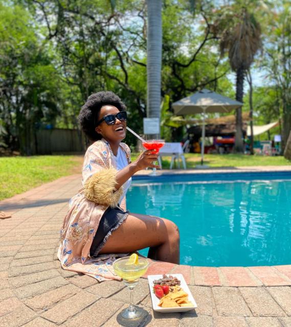 Sefapane Lodge and Safaris