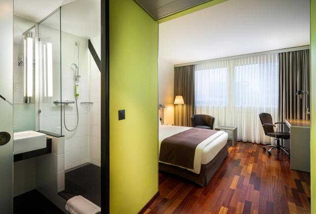 Holiday Inn Zürich Messe by IHG