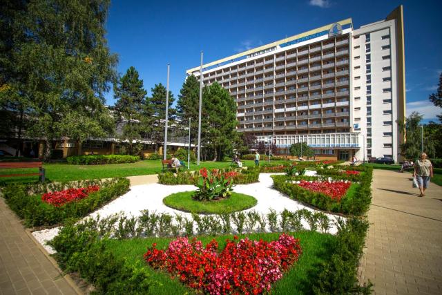 Rehabilitační sanatorium - Lázně Darkov