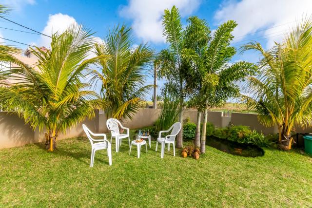 ISLAND RESIDENCE Plaisance - Mauritius - Villa with Private Pool - 15718