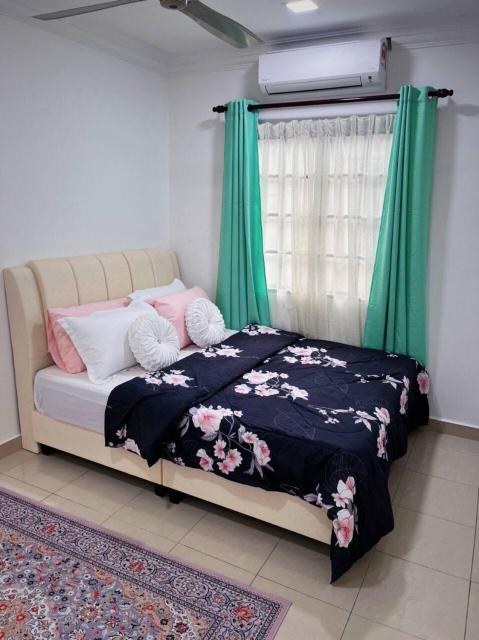 Homestay Ampang Farah