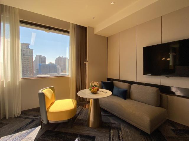 Monarch Plaza Hotel