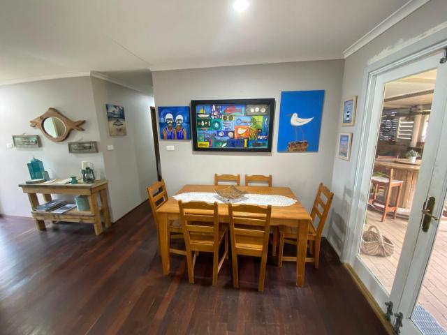 Seagull Rock, 47 Bower Street