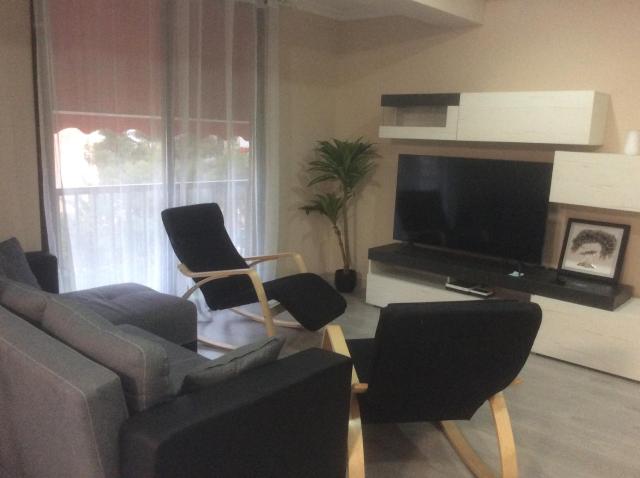 Precioso duplex con gran piscina comunitaria
